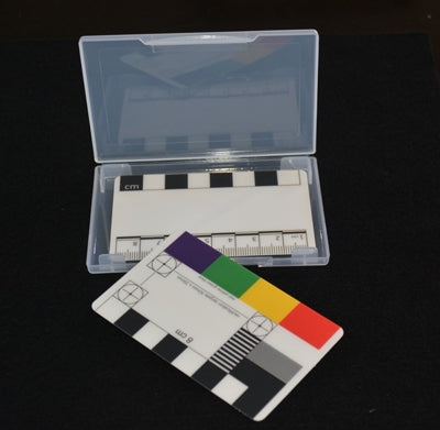 Photo scales (2) in plastic box